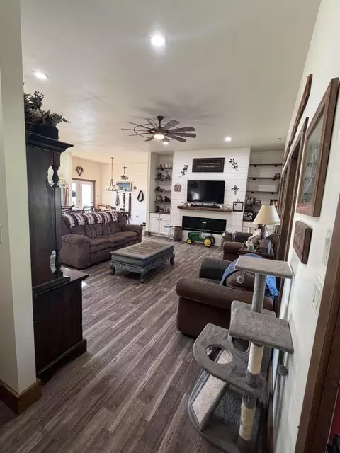 Living - 574 E Dade 102, Everton, MO 65646 photo 1 of 2