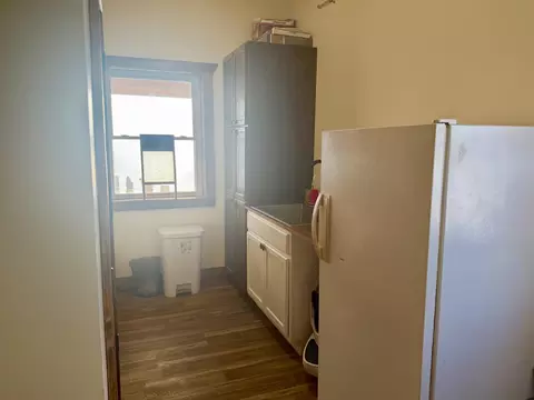 Kitchen - 574 E Dade 102, Everton, MO 65646 photo 10 of 10