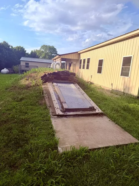 Other - 574 E Dade 102, Everton, MO 65646 photo 4 of 18