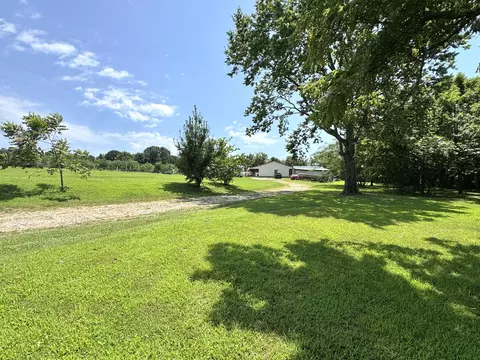 Exterior - 574 E Dade 102, Everton, MO 65646 photo 11 of 11