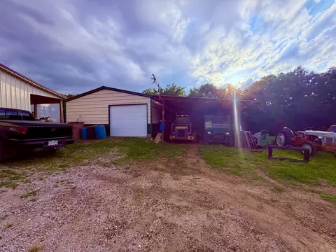 Exterior - 574 E Dade 102, Everton, MO 65646 photo 12 of 16