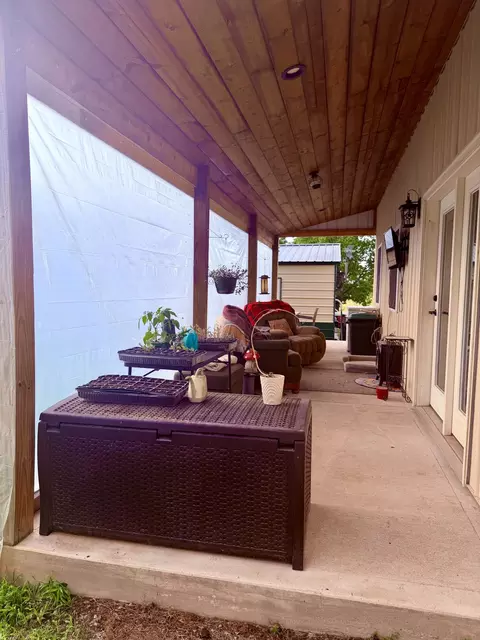 Exterior - 574 E Dade 102, Everton, MO 65646 photo 6 of 16