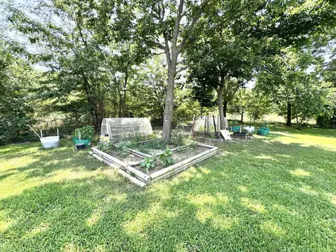 Exterior - 574 E Dade 102, Everton, MO 65646 photo 8 of 11
