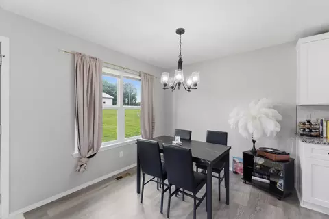 Dining - 524 E Logan St, Willard, MO 65781 photo 1 of 2