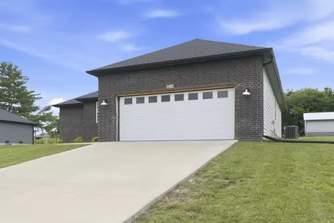 Exterior - 524 E Logan St, Willard, MO 65781 photo 2 of 6