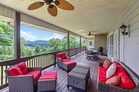 Exterior - 169 Ranch Rd, Saddlebrooke, MO 65630 photo 3 of 20