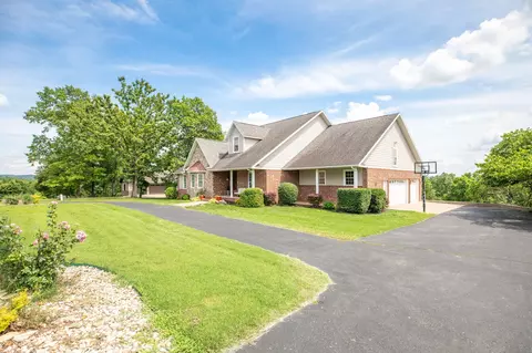 Exterior - 169 Ranch Rd, Saddlebrooke, MO 65630 photo 2 of 20