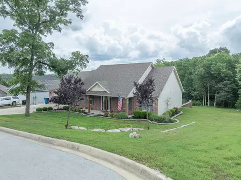 136 Moberly Mill Rd, Branson, MO 65616
