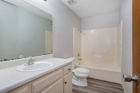 Other - 800 W Central St, Springfield, MO 65802 photo 3 of 6
