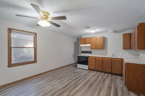 Other - 800 W Central St, Springfield, MO 65802 photo 4 of 6