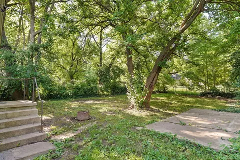 Exterior - 800 W Central St, Springfield, MO 65802 photo 3 of 7