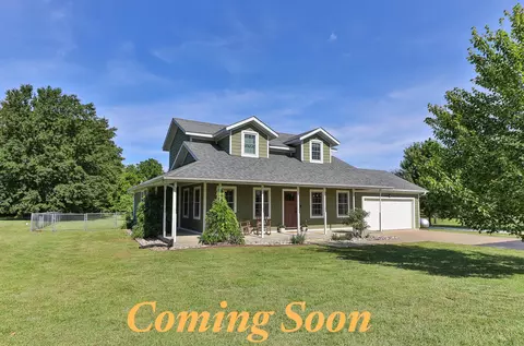 107 N Bessie Dr, Ozark, MO 65721