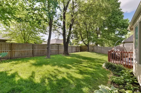 Exterior - 1113 S Carriage Ave, Springfield, MO 65809 photo 12 of 12