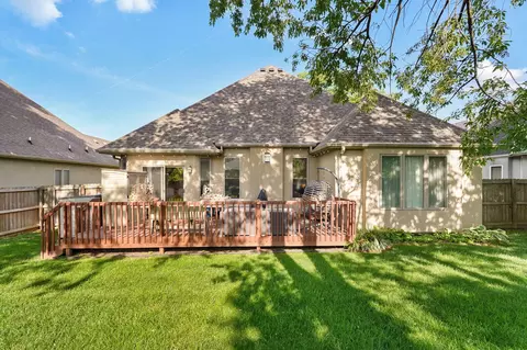 Exterior - 1113 S Carriage Ave, Springfield, MO 65809 photo 10 of 12