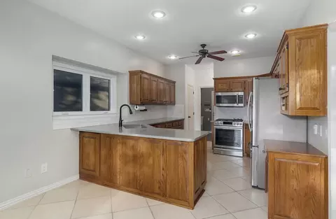 Kitchen - 1113 S Carriage Ave, Springfield, MO 65809 photo 4 of 5