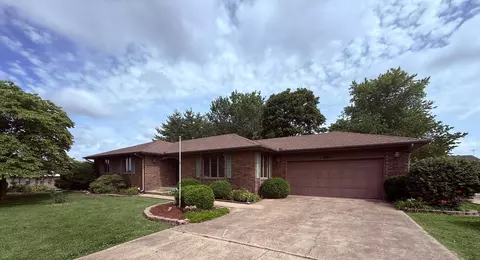 Exterior - 801 E 16th St, Mountain Grove, MO 65711 photo 6 of 9
