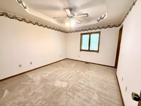 Bedroom - 801 E 16th St, Mountain Grove, MO 65711 photo 1 of 4