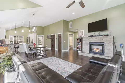 Other - 806 Sunset Rd, Branson, MO 65616 photo 7 of 22