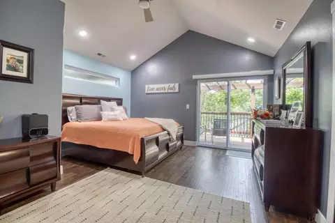 Bedroom - 806 Sunset Rd, Branson, MO 65616 photo 1 of 4