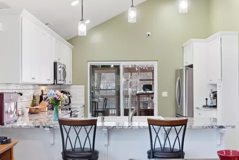 Kitchen - 806 Sunset Rd, Branson, MO 65616 photo 4 of 6