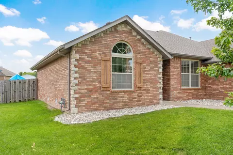 1210 Bryce Ln, Nixa, MO 65714 photo 4