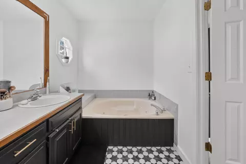 2082 W Arlington St, Springfield, MO 65810 photo 30