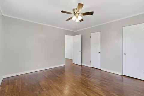 Bedroom - 341 Shadowrock Dr, Forsyth, MO 65653 photo 2 of 5