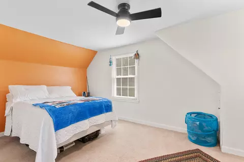 Bedroom - 1414 W Walnut St, Springfield, MO 65806 photo 4 of 5