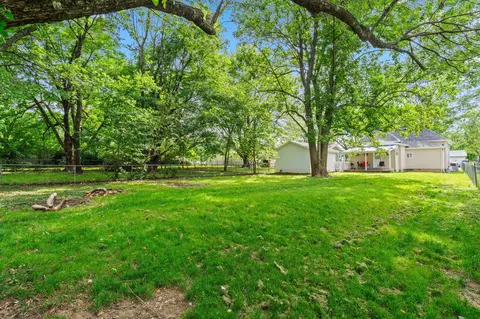 Exterior - 630 N Forest Ave, Springfield, MO 65802 photo 7 of 7