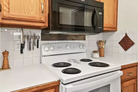 Kitchen - 2610 S Lilac St, Ozark, MO 65721 photo 5 of 5