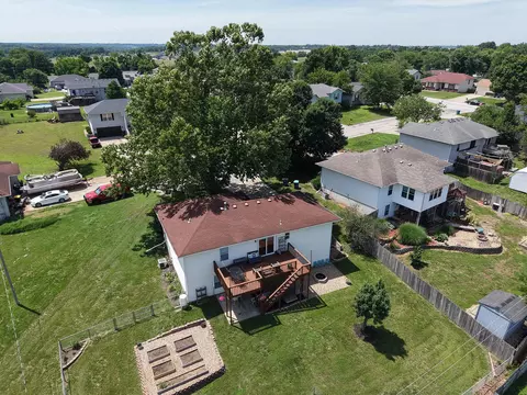 View/Area - 2610 S Lilac St, Ozark, MO 65721 photo 3 of 4
