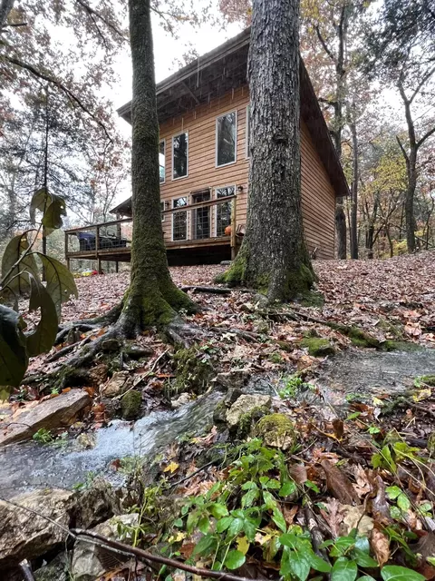 1378 State Hwy D, Thornfield, MO 65762