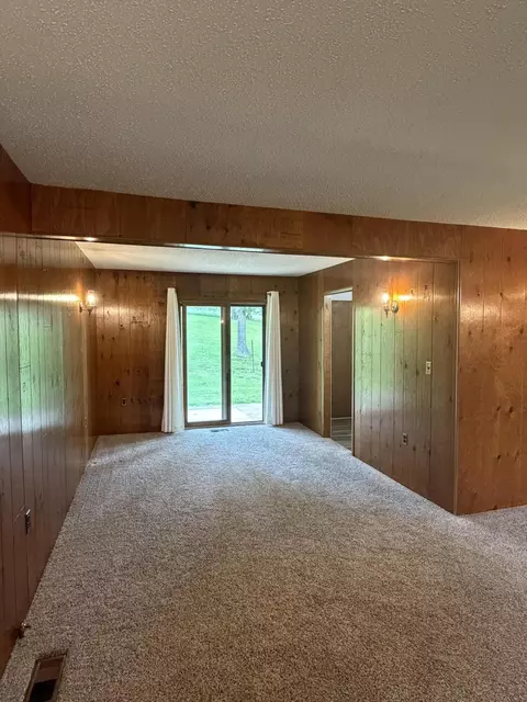 1898 King Rd, Mountain Grove, MO 65711 photo 6