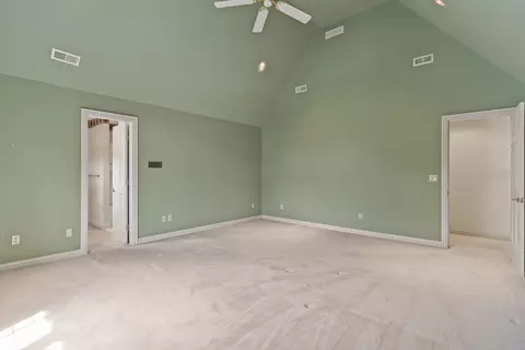 Bedroom - 5418 S Castlebay Dr, Springfield, MO 65809 photo 5 of 10