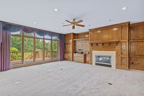 Living - 5418 S Castlebay Dr, Springfield, MO 65809 photo 7 of 20