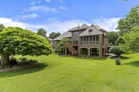 Exterior - 5418 S Castlebay Dr, Springfield, MO 65809 photo 8 of 15