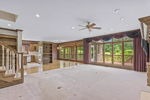 Living - 5418 S Castlebay Dr, Springfield, MO 65809 photo 4 of 20