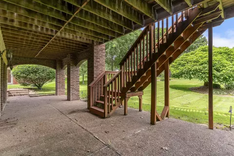 Exterior - 5418 S Castlebay Dr, Springfield, MO 65809 photo 12 of 15