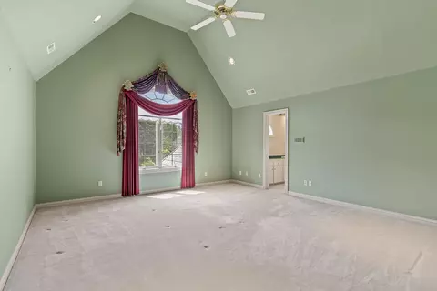 Bedroom - 5418 S Castlebay Dr, Springfield, MO 65809 photo 4 of 10