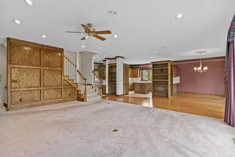 Living - 5418 S Castlebay Dr, Springfield, MO 65809 photo 8 of 20