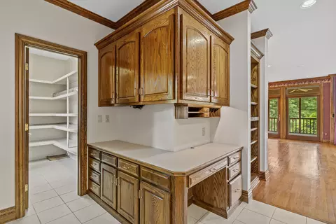 Entry Way - 5418 S Castlebay Dr, Springfield, MO 65809 photo 6 of 9