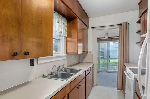 Kitchen - 2526 W Walnut St, Springfield, MO 65806 photo 1 of 3
