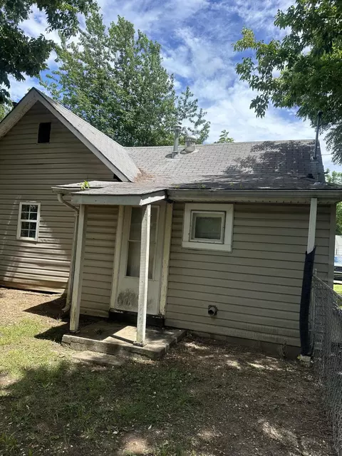 2137 N Weller Ave, Springfield, MO 65803 photo 7