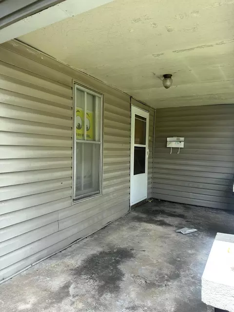 2137 N Weller Ave, Springfield, MO 65803 photo 5