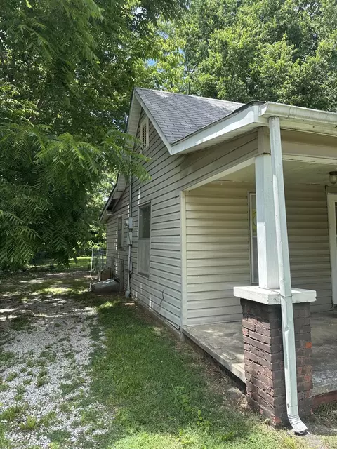 2137 N Weller Ave, Springfield, MO 65803 photo 4