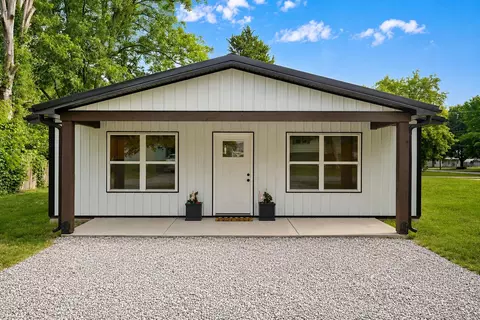 104 W 3rd St, Lockwood, MO 65682