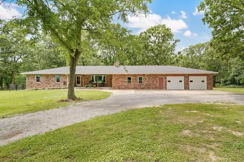 14443 Lawrence 1137, Mount Vernon, MO 65712