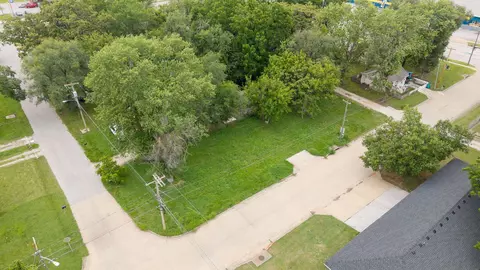 1501 W Hovey St, Springfield, MO 65802