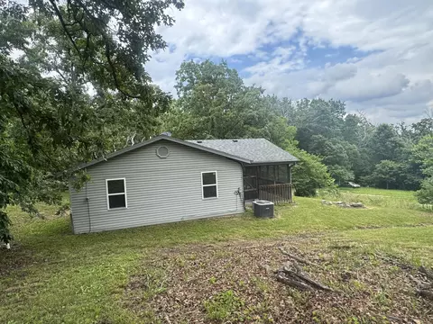 Exterior - 3774 Walnut Cir, Flemington, MO 65650 photo 6 of 10