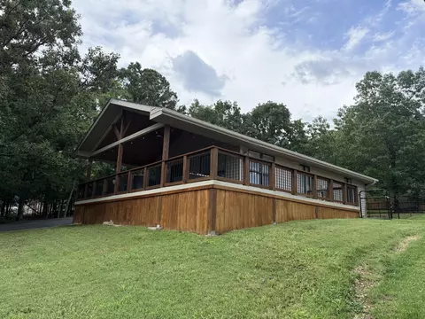 134 Navajo Trl, Kimberling City, MO 65686